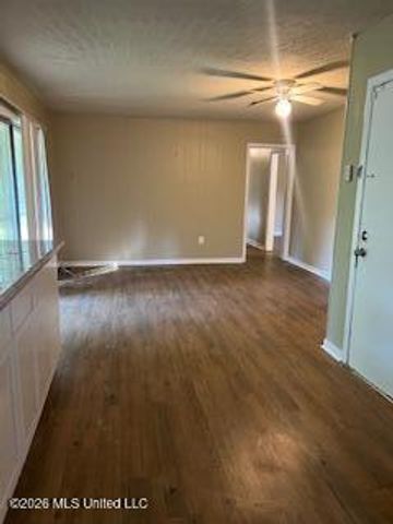 6663 Abraham Lincoln Drive, Jackson, MS 39213