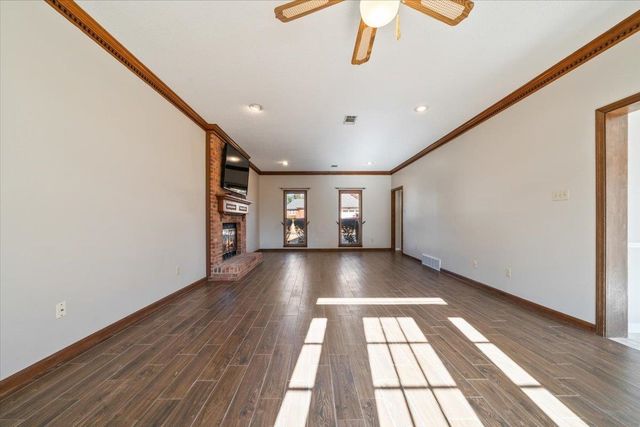 8259 SCARLET OAKS CV, Memphis, TN 38018