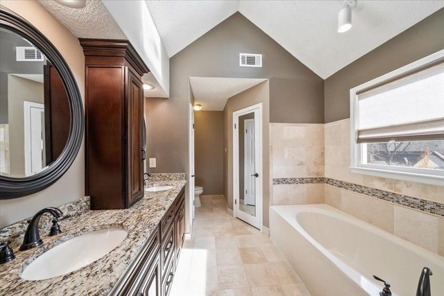 8259 SCARLET OAKS CV, Memphis, TN 38018