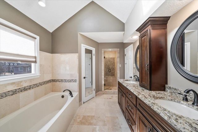 8259 SCARLET OAKS CV, Memphis, TN 38018