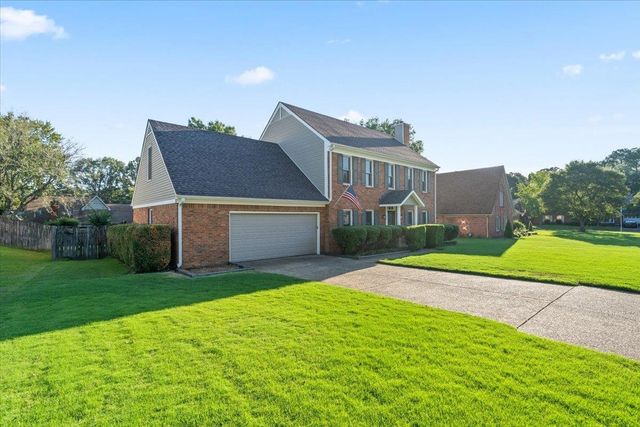 8259 SCARLET OAKS CV, Memphis, TN 38018