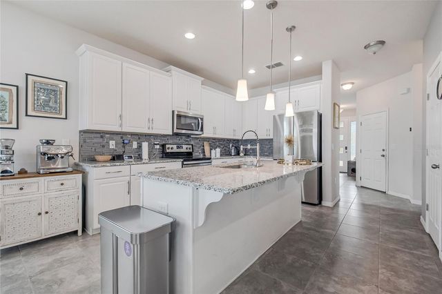 2495 RAPOLLO DRIVE, Kissimmee, FL 34741