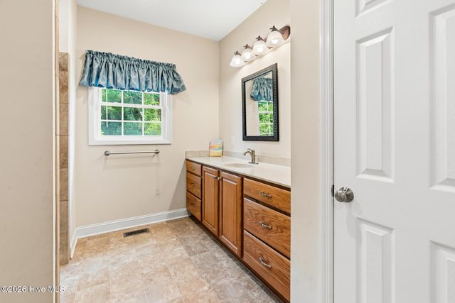 408 Jefferson Street, Hamlet, NC 28345