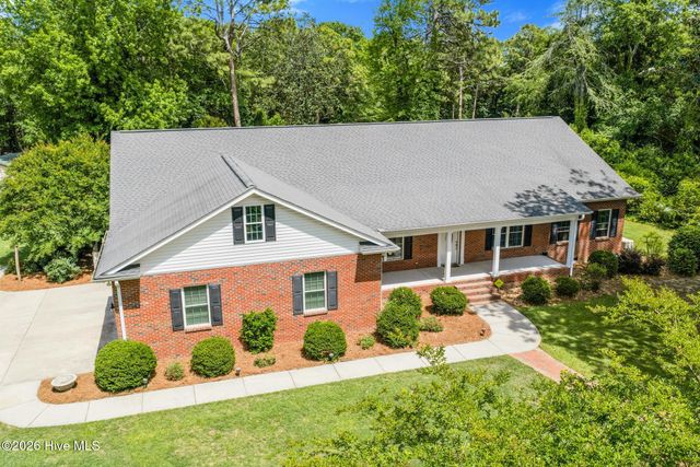408 Jefferson Street, Hamlet, NC 28345