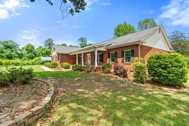 408 Jefferson Street, Hamlet, NC 28345