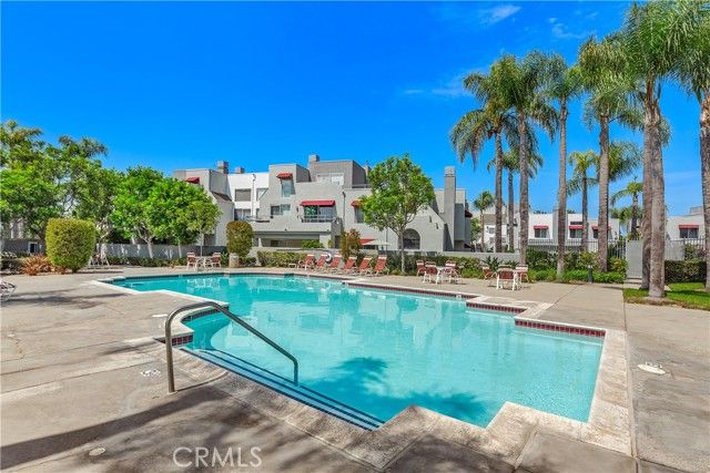 27756 Emerald 2, Mission Viejo, CA 92691