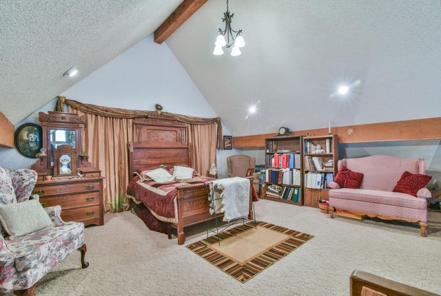 1107 Monroe, Harper, KS 67058