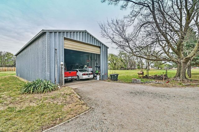 1107 Monroe, Harper, KS 67058