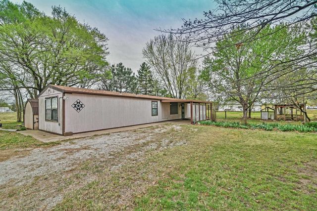 1107 Monroe, Harper, KS 67058
