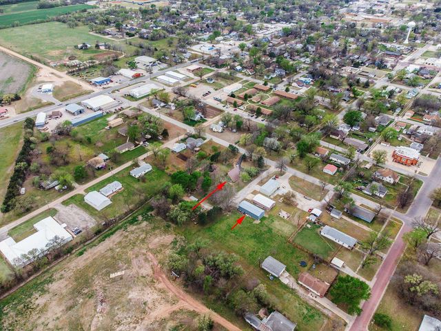 1107 Monroe, Harper, KS 67058