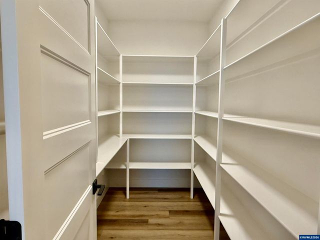 215 NE Broadway St, Sublimity, OR 97385