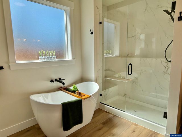 215 NE Broadway St, Sublimity, OR 97385