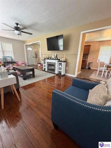 149 N Deepwood Drive, Radcliff, KY 40160