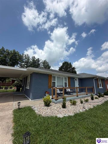 149 N Deepwood Drive, Radcliff, KY 40160
