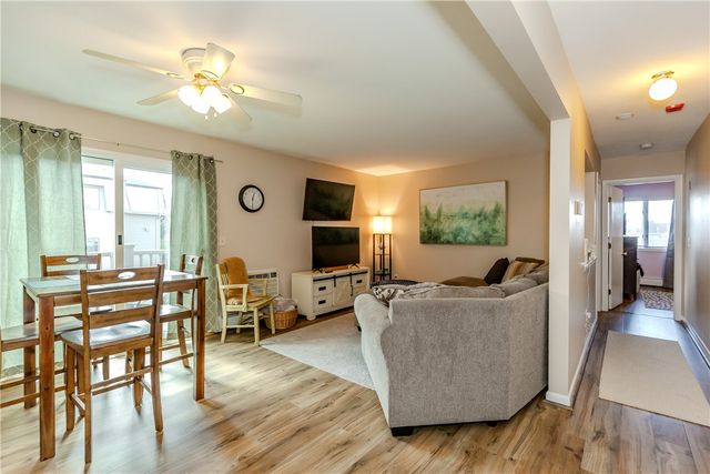 11 Village Court 11, West Warwick, RI 02893