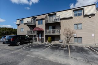 11 Village Court 11, West Warwick, RI 02893