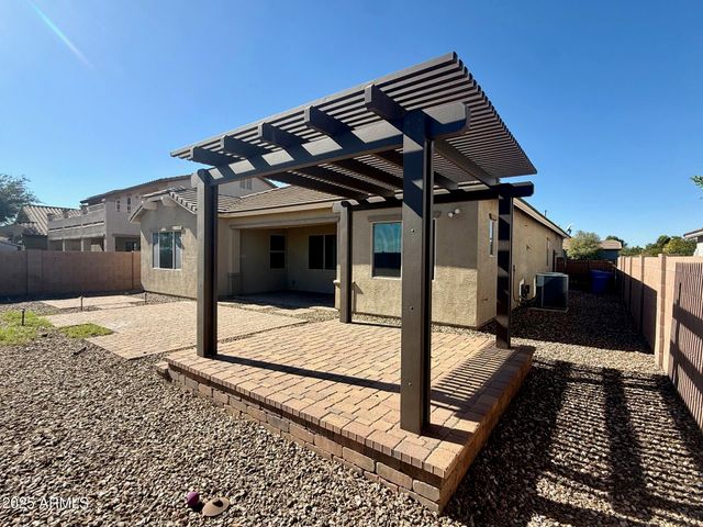 5703 S PARKCREST Street, Gilbert, AZ 85298