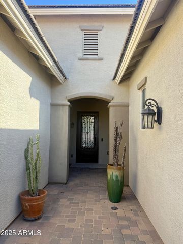 5703 S PARKCREST Street, Gilbert, AZ 85298