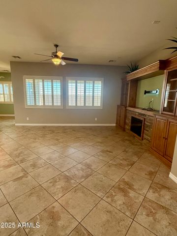 5703 S PARKCREST Street, Gilbert, AZ 85298