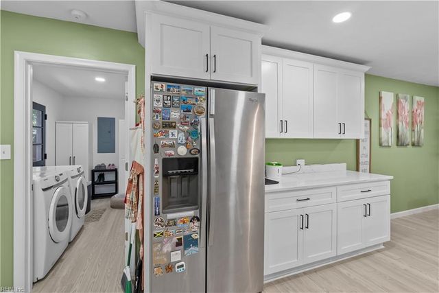 832 Parapet RD, Chesapeake, VA 23323