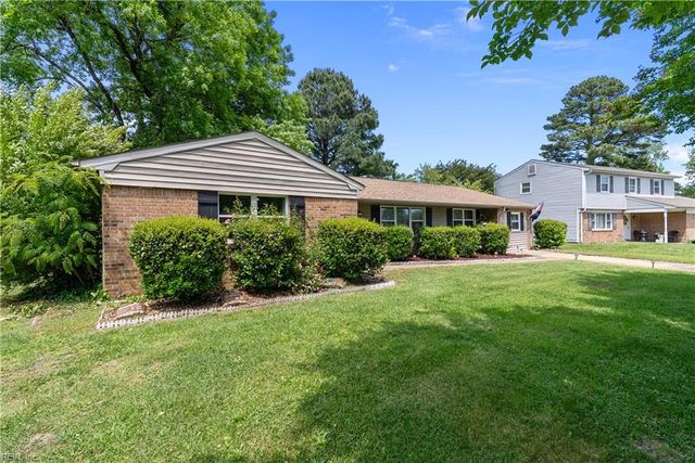 832 Parapet RD, Chesapeake, VA 23323
