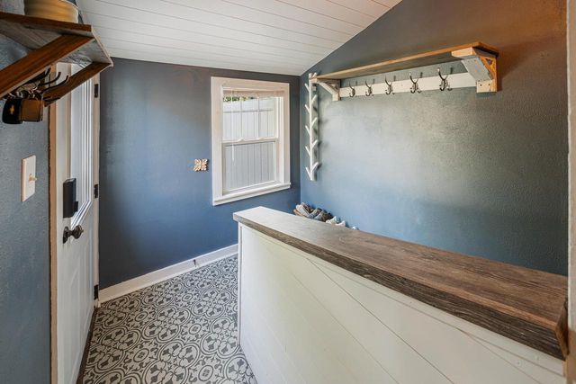 203 W DIVISION STREET, Kaukauna, WI 54130