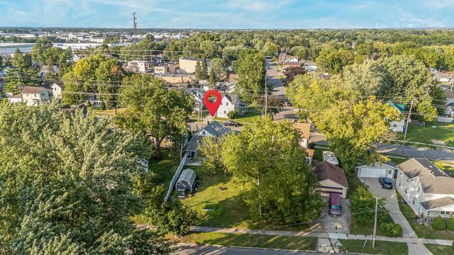 203 W DIVISION STREET, Kaukauna, WI 54130