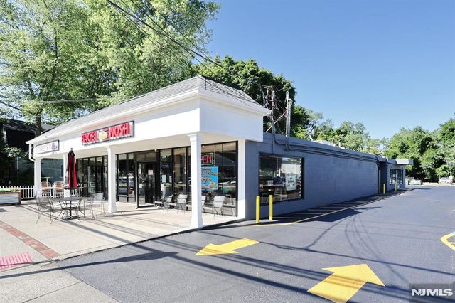 187 Rivervale Road, River Vale, NJ 07675