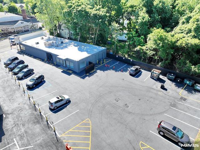 187 Rivervale Road, River Vale, NJ 07675