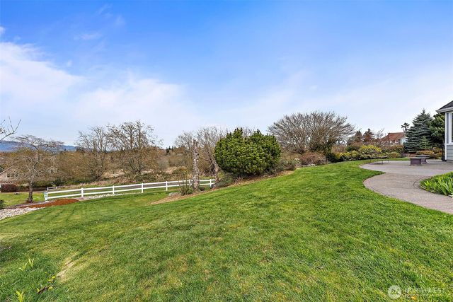 12137 Dream Street SW, Olympia, WA 98512