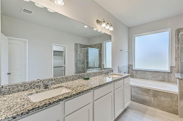 77 Indian Wells Drive, Manvel, TX 77578