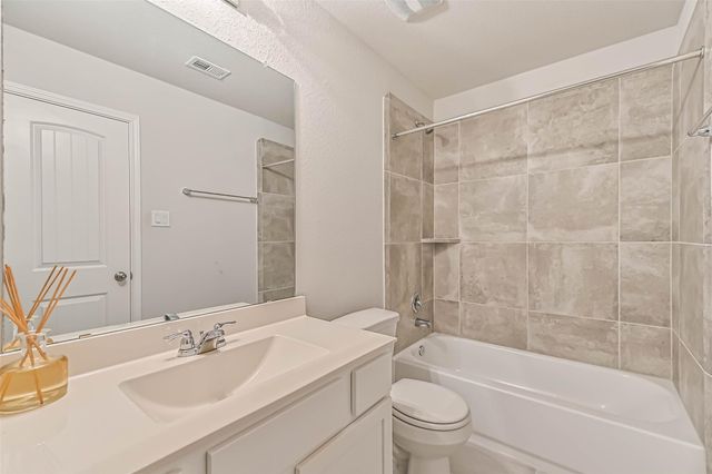 77 Indian Wells Drive, Manvel, TX 77578