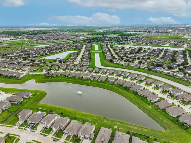 77 Indian Wells Drive, Manvel, TX 77578