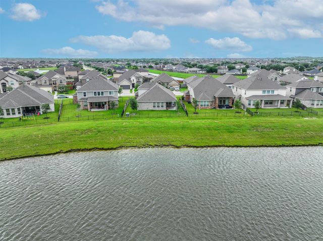 77 Indian Wells Drive, Manvel, TX 77578