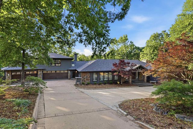 95 Robinwood Drive, Little Rock, AR 72227