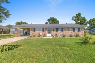 1822 S Borel Drive, Lake Charles, LA 70611