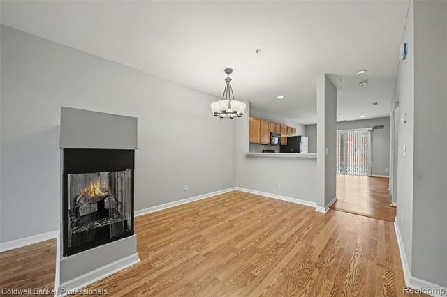 1582 Devon Lane, Troy, MI 48084