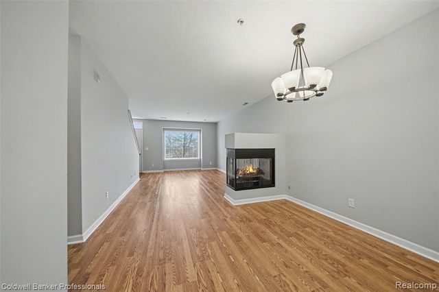 1582 Devon Lane, Troy, MI 48084