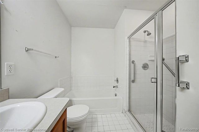 1582 Devon Lane, Troy, MI 48084