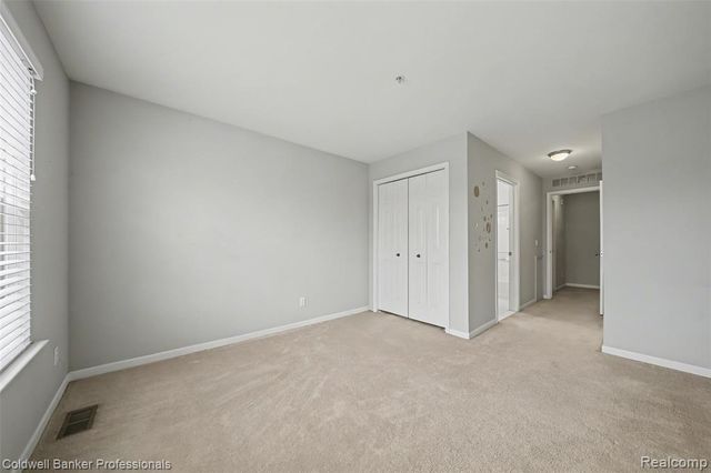 1582 Devon Lane, Troy, MI 48084