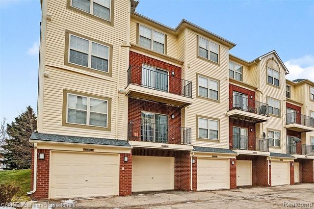 1582 Devon Lane, Troy, MI 48084