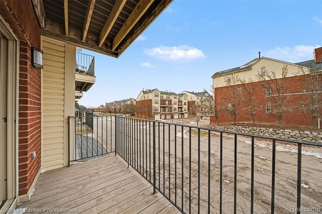 1582 Devon Lane, Troy, MI 48084