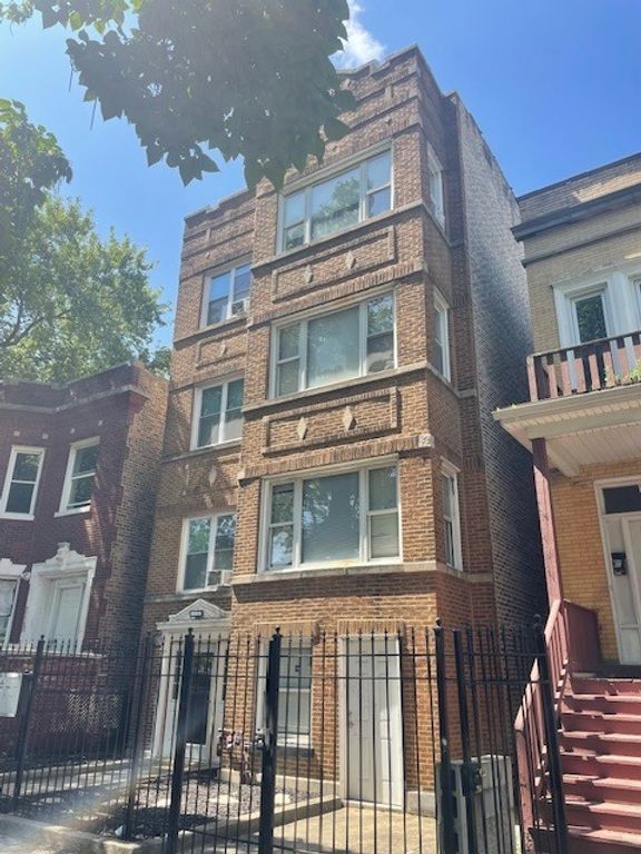 1504 S Hamlin Avenue, Chicago, IL 60623