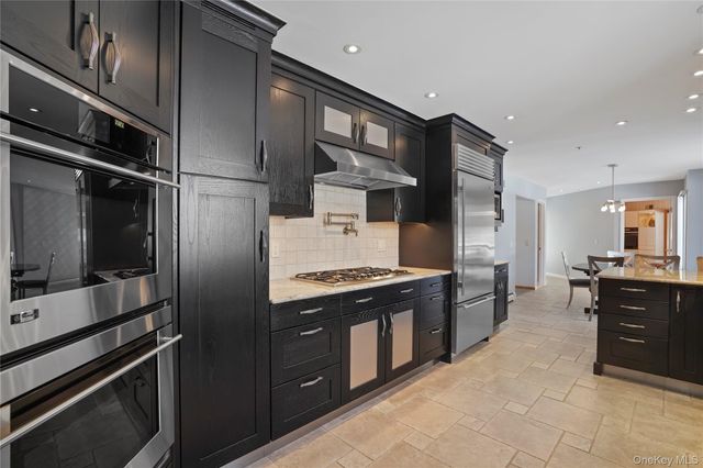 130 Bramblebrook Road, Ardsley, NY 10502