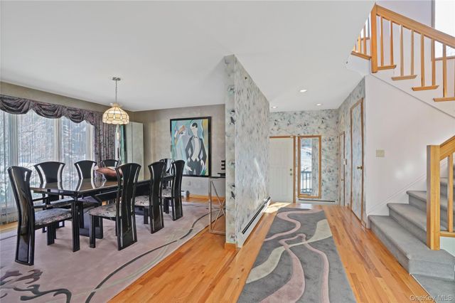 130 Bramblebrook Road, Ardsley, NY 10502