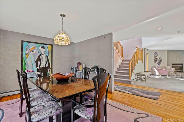 130 Bramblebrook Road, Ardsley, NY 10502