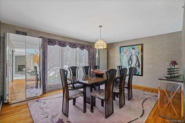 130 Bramblebrook Road, Ardsley, NY 10502