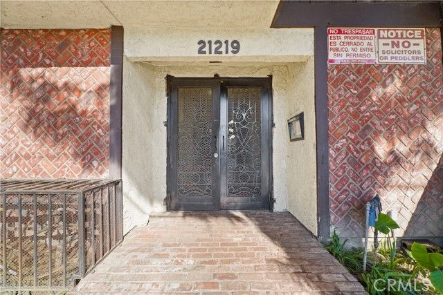 21219 Roscoe, Canoga Park (los Angeles), CA 91304