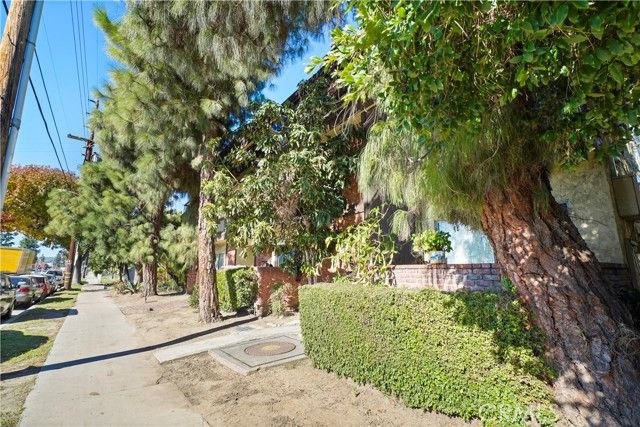 21219 Roscoe, Canoga Park (los Angeles), CA 91304