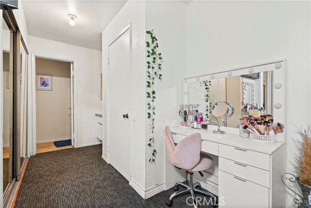 21219 Roscoe, Canoga Park (los Angeles), CA 91304